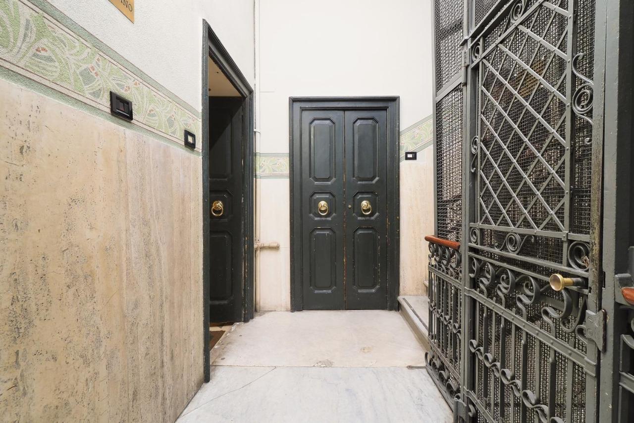 Unique Duomo Luxury Property Milán Exterior foto